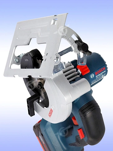 Циркулярная пила аккумуляторная Bosch GKS 18V-44