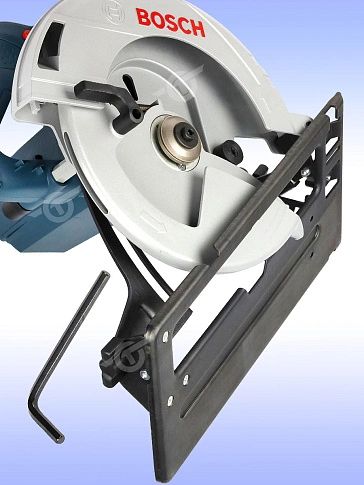Циркулярная пила Bosch GKS235