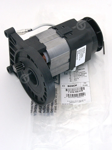 Двигатель к Bosch UniversalAquatak 125
