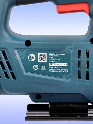 Лобзик Bosch GST 680